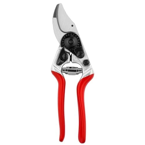 Sécateur Felco 14 compact aux poignées courtes, vu sur fond blanc